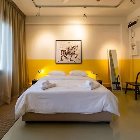 Apartment Artistic Spacious Next To Metro Monastiraki