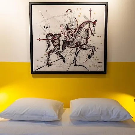 Apartment Artistic Spacious Next To Metro Monastiraki